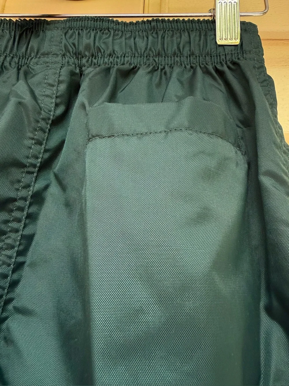 NWT ProSpirit Boys Large 10-12 Forest Green Nylon Track Wind Pants White Stripe